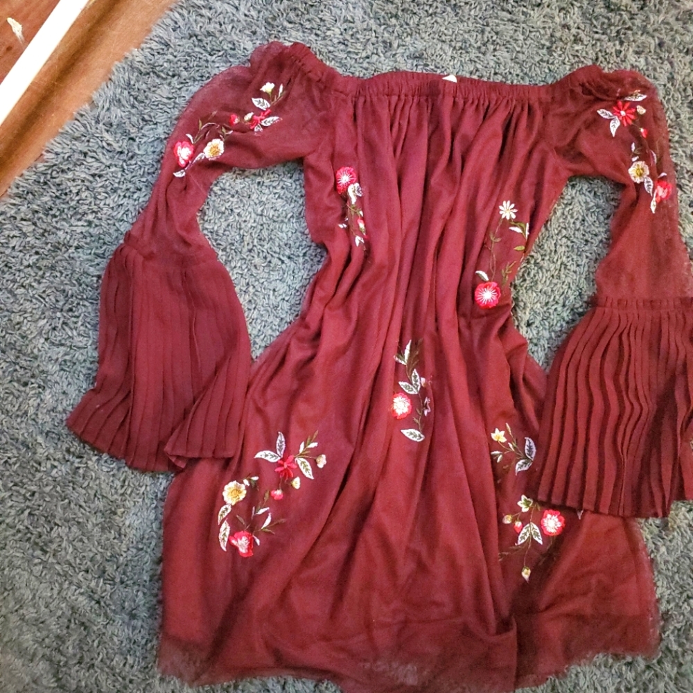 Bongo maroon embroidery detail dress